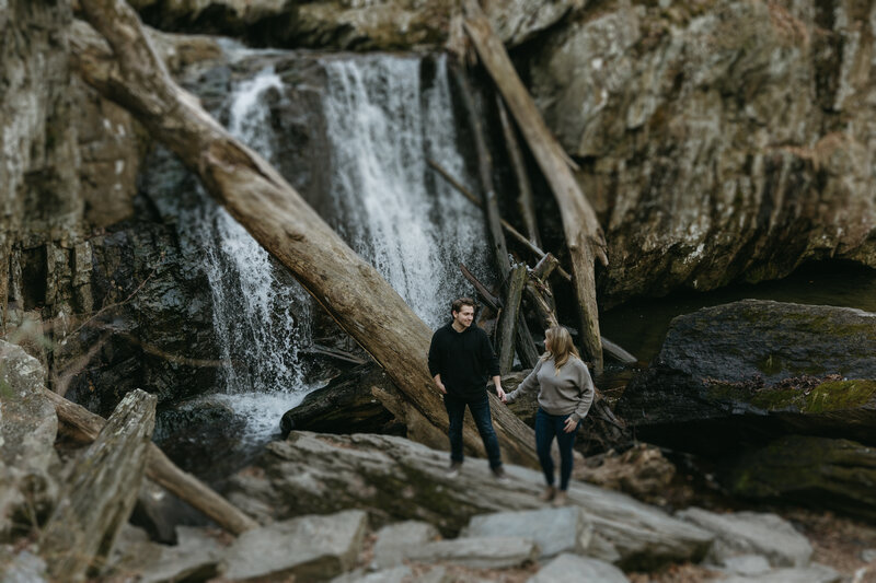 Rachel-Marie-Photography-Kilgore-Falls-King-and-Queens-Seat-Rocks-State-Park-150