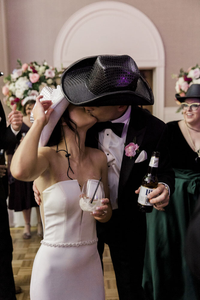 Kortney-Boyett-Hotel-Vine-Grapevine-Wedding-Photographer-and-Videographer134