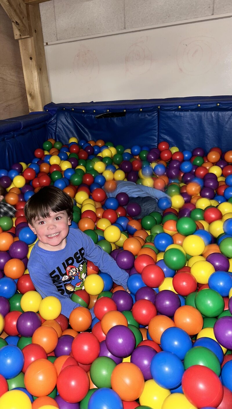 351562602_254810410469702_8696817939520085709_n