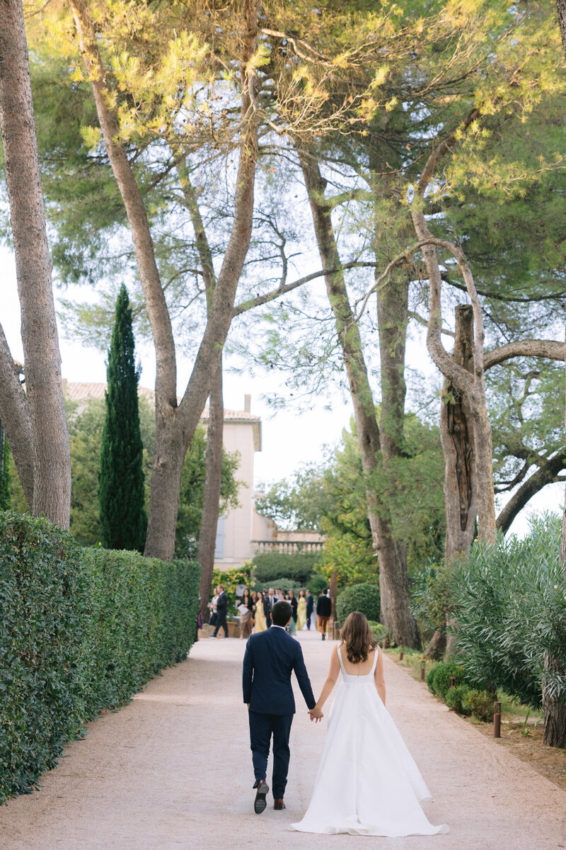 wedding chateau la tour vaucros aly michael victoria le petit-88