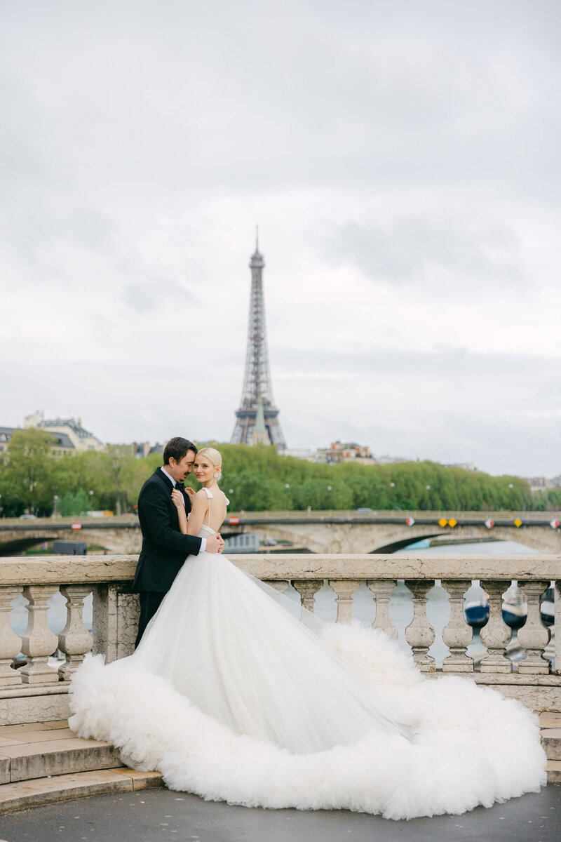 Larisa Shorina Photography NYC Paris France Italy Destination Chic Modern Luxury High End Wedding-3