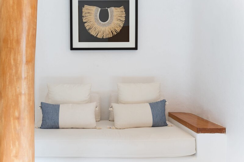 04-2-4-Careyes-Mexico-Properties-Villas-Nido-de-Amor-Bedroom-9454