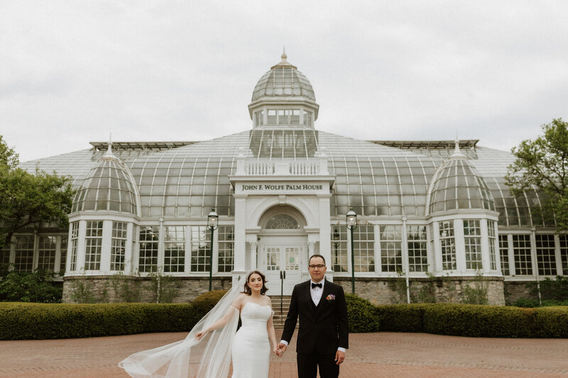 Franklin park conservatory hotel leveque columbus ohio wedding ceremony photographer videographer film documentary midwest -45