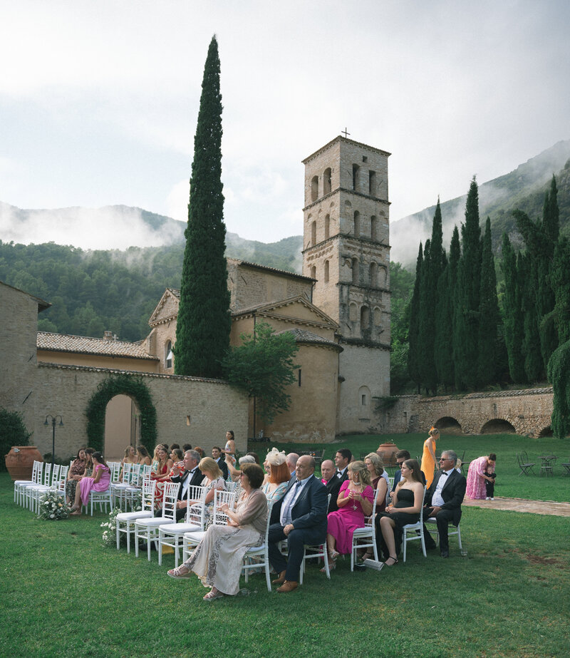 Tuscany wedding abbazia san pietro-29