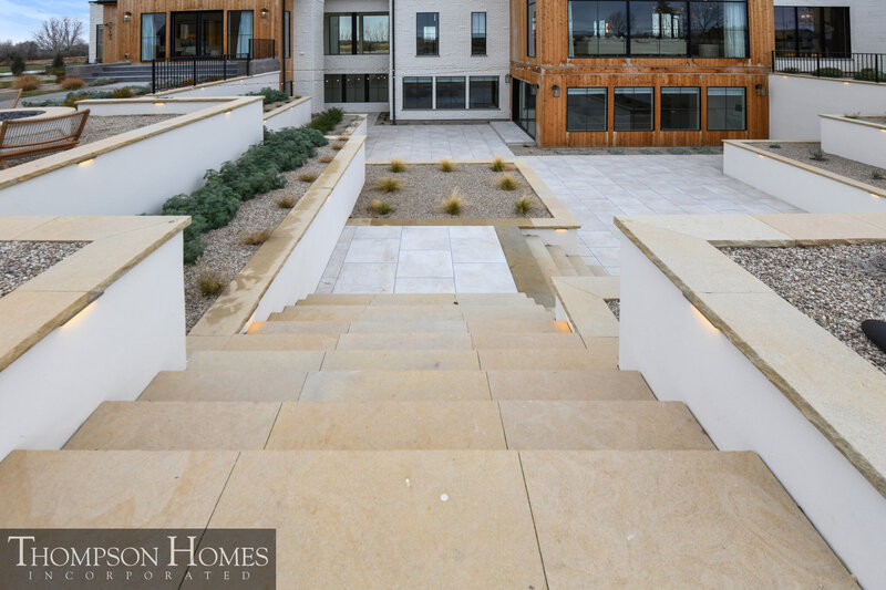 Thompson-Homes-Chateau-Moderne-Meridian-Custom-Home-Builder-7