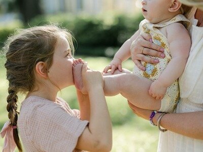 pearland-texas-family-photo-session-amy-marie-photography-park-three-kids-2
