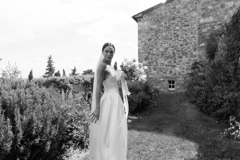 monteverdi-tuscany-danielle-frankel-wedding-gown-43