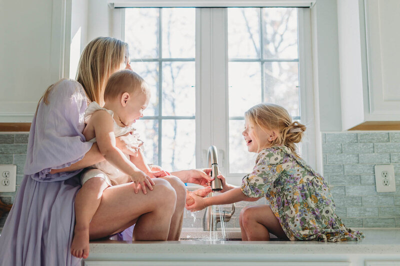 Kalyn-Family-Morning-Light-Alexandria-VA