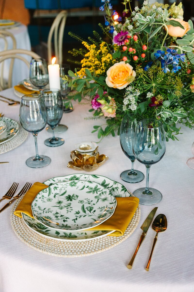 Beautiful wedding tablescape