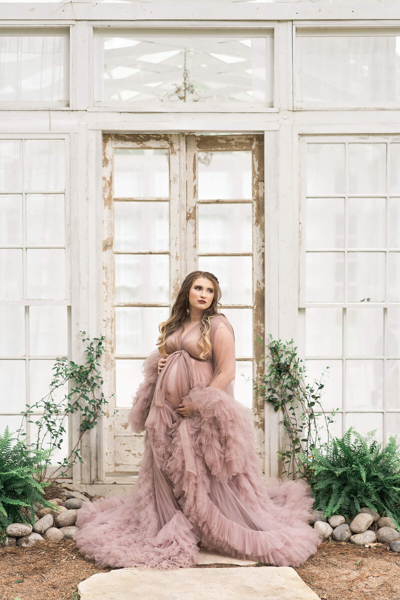 Maternity portrait of Alicia by Swish and Click Photography1