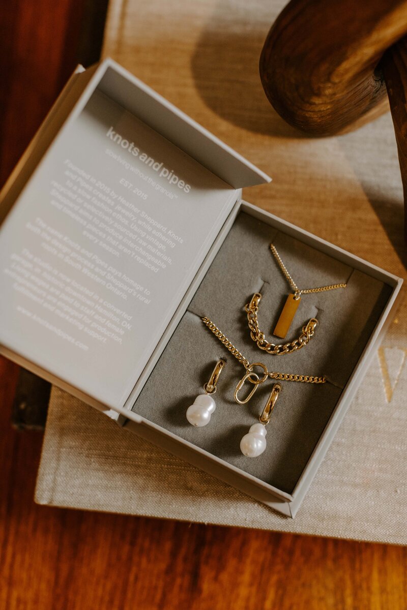 High-quality jewelry for socially conscious women in Hamilton, Ontario