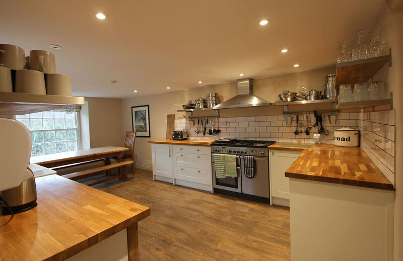MFH_Kitchen_4298_1900_w01