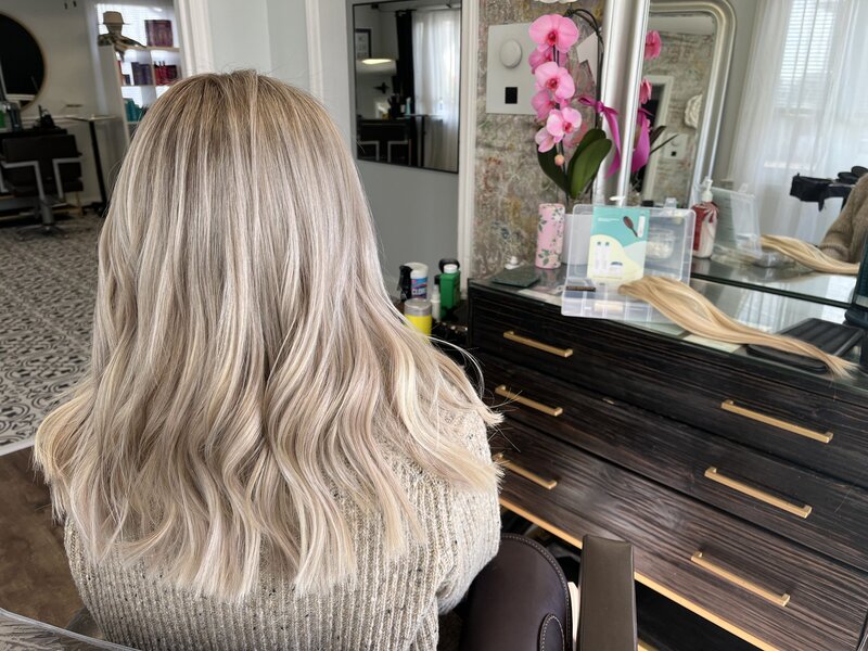 blond wavy hair extensions