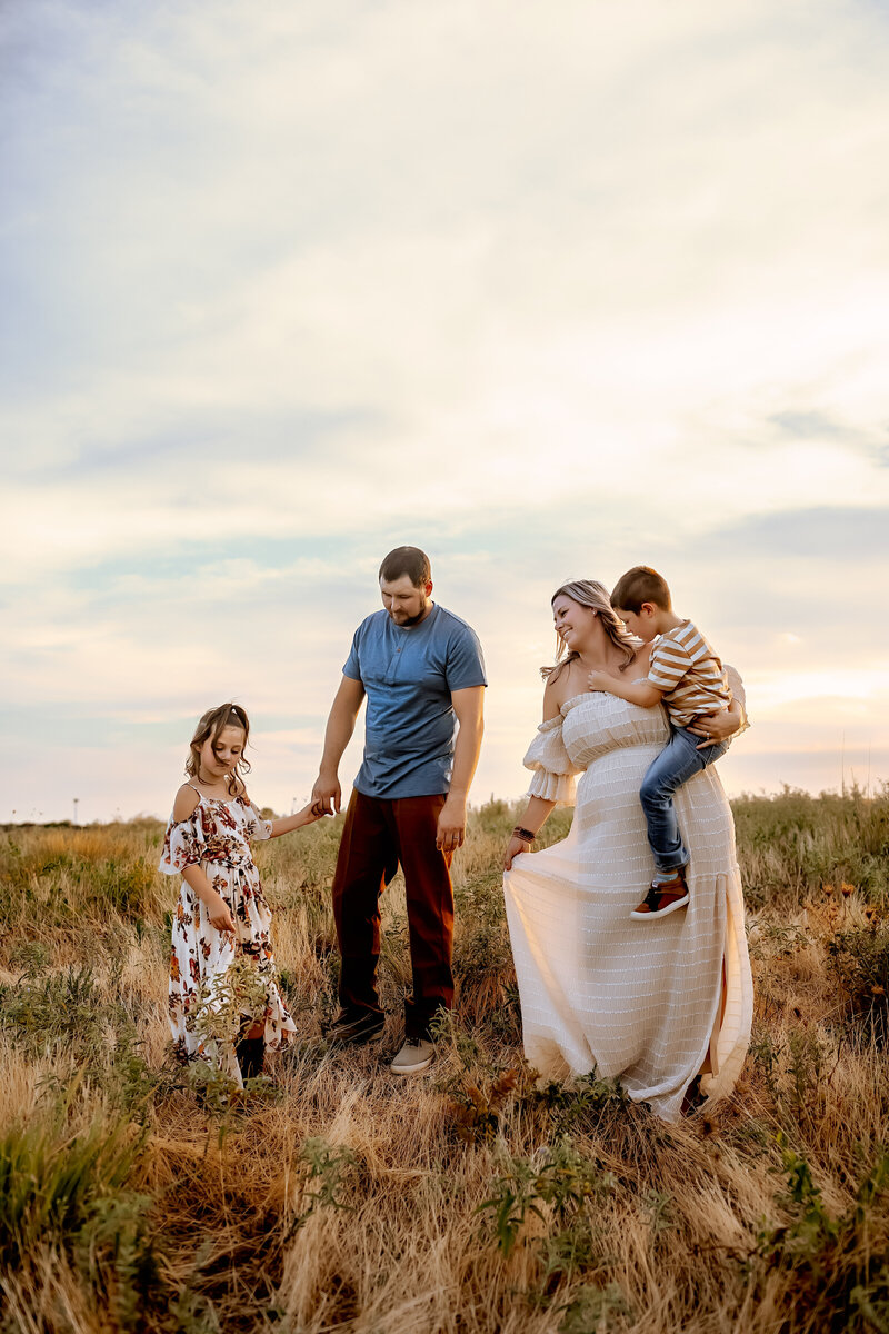 Family Session in Flower Mound, Texas | Burleson Family and Newborn Photographer