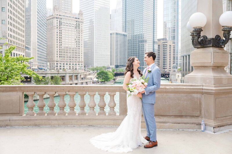 Wedding couple overlooking downtown Chicago