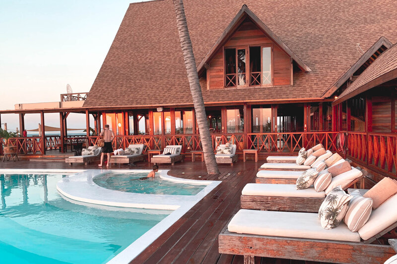 Girlboss-Designer-Travel-Tropical-19