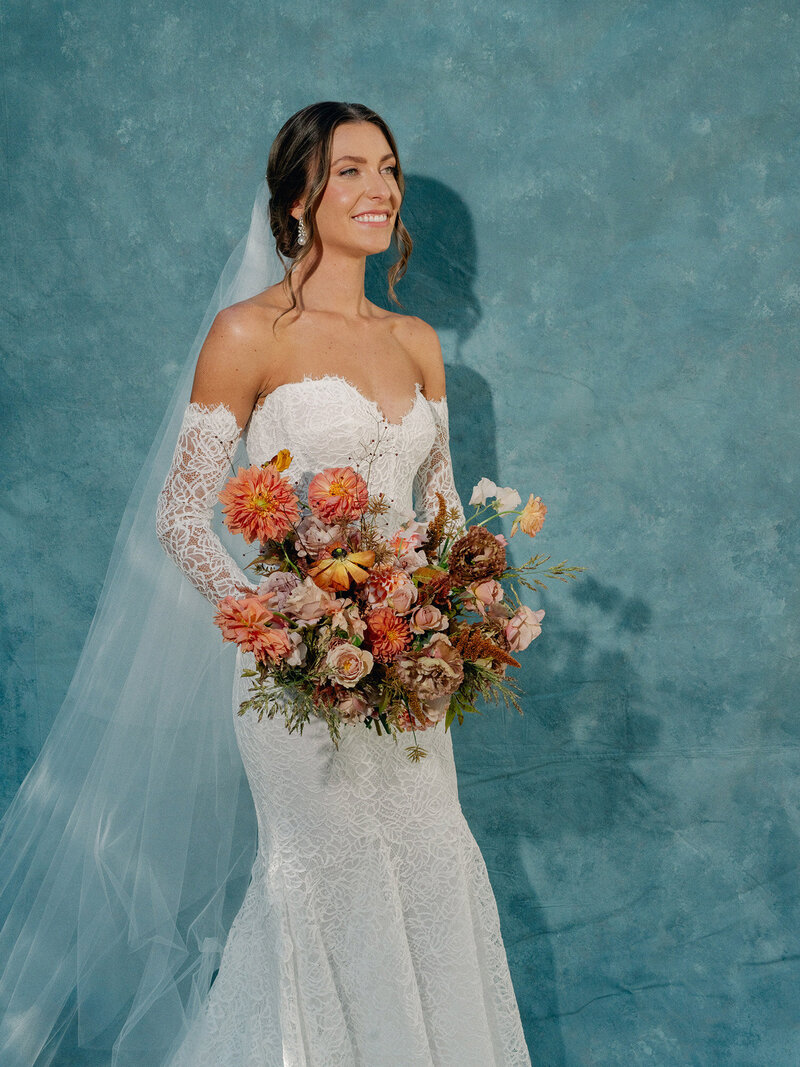 Autumn-Maximalist-Wedding-with-rich-tones-blue-velvet-draping-Ashley-Ludaescher-Photography-Vanessa-Noel-Events-0068