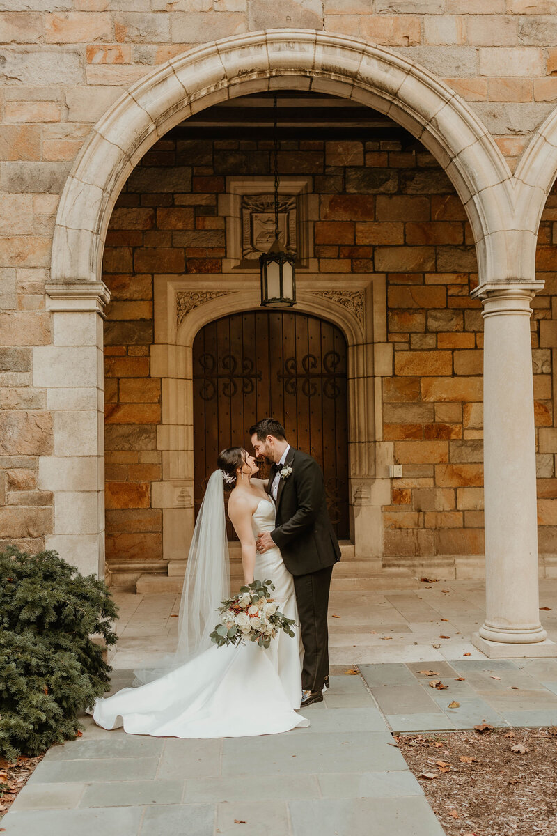 Michigan Wedding and Couples Photographer | Mariah Kasten
