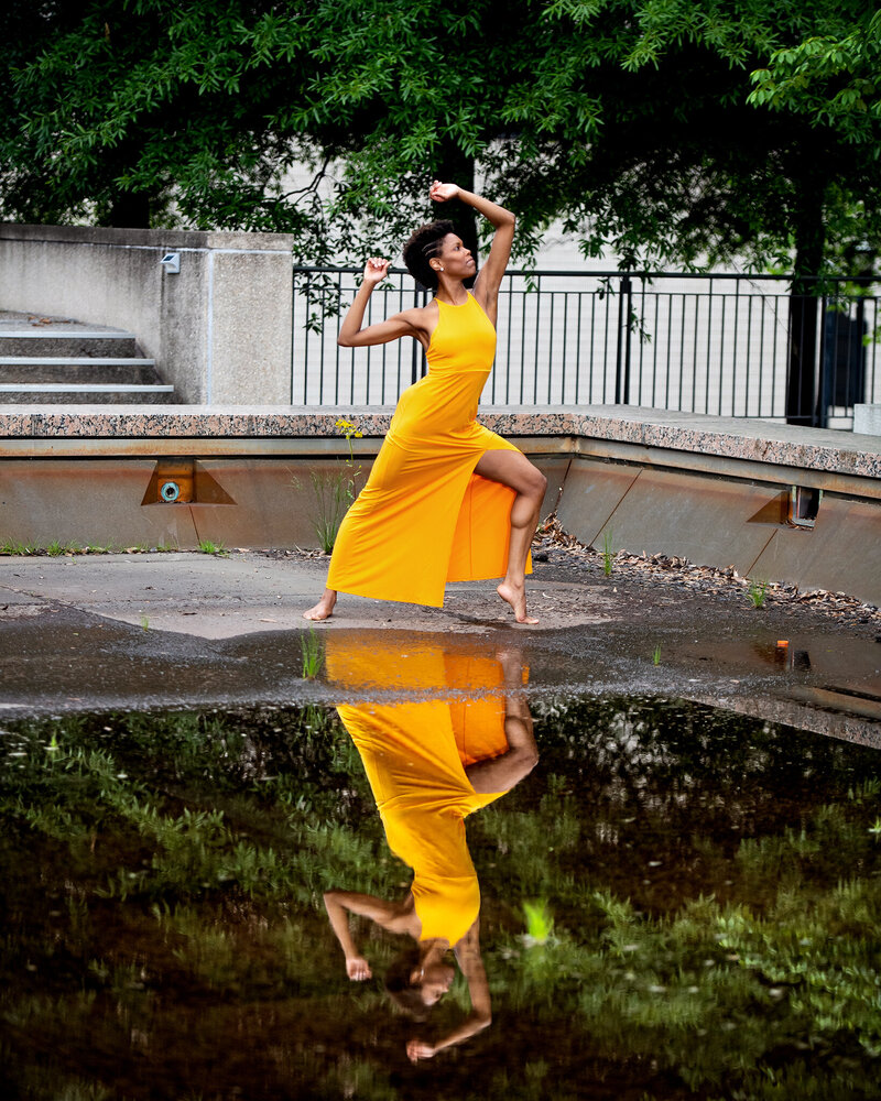 Outdoor dance photo session with Ron McKinney at the War Memorial in Downtown Nashville