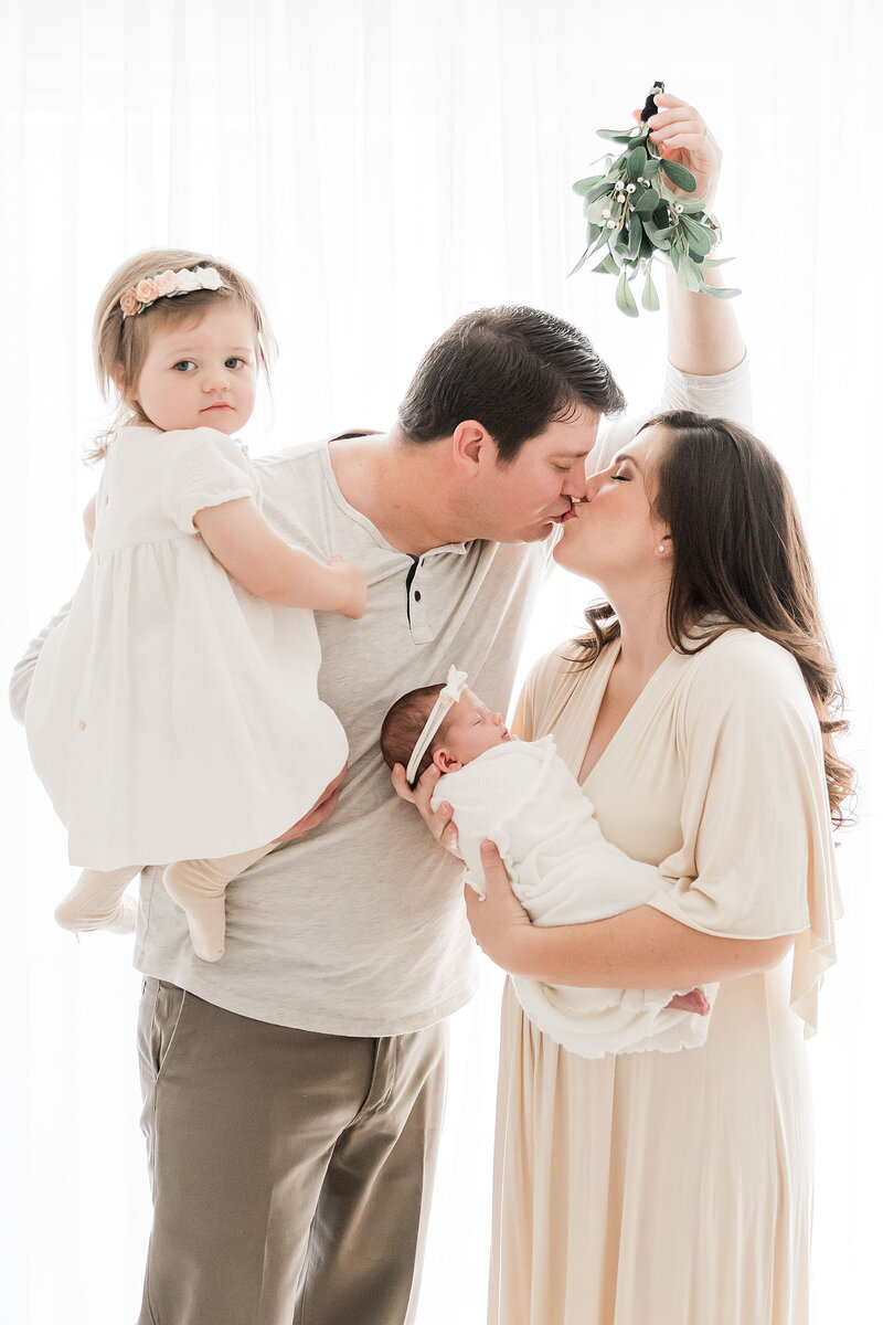 Emerald-Coast-newborn-photographers-2