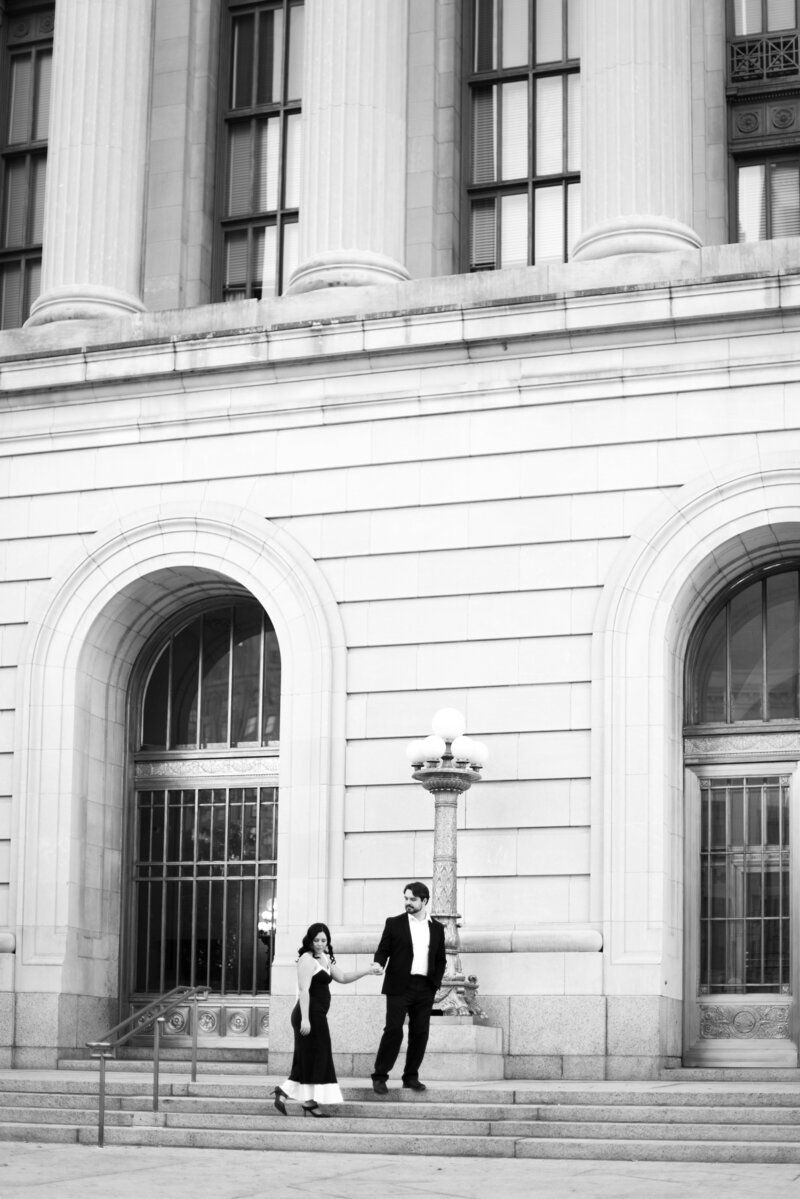 sarah-elizabeth-studio-ohio-wedding-photographer-cincinnati-noah-ally-engagement-session-sneak-peeks-6