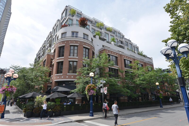 Yorkville Hazelton