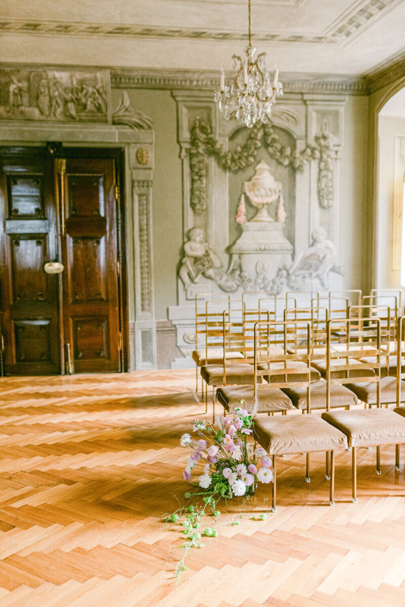 RI-intimateWedding-40-1025x1536