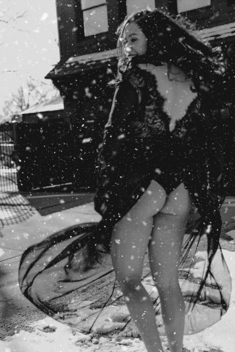 bride and groom celebrating at resplendent garden on their amarillo wedding day