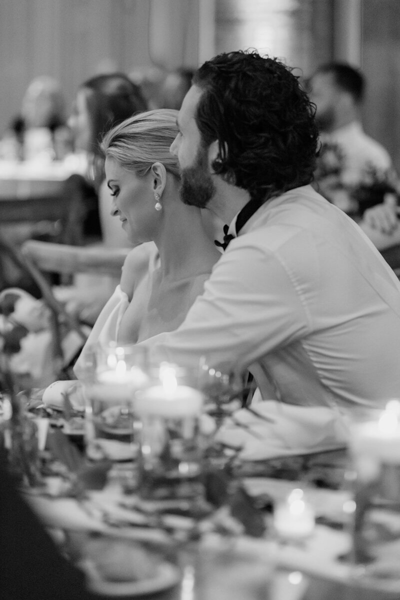 intimate-wedding-photography
