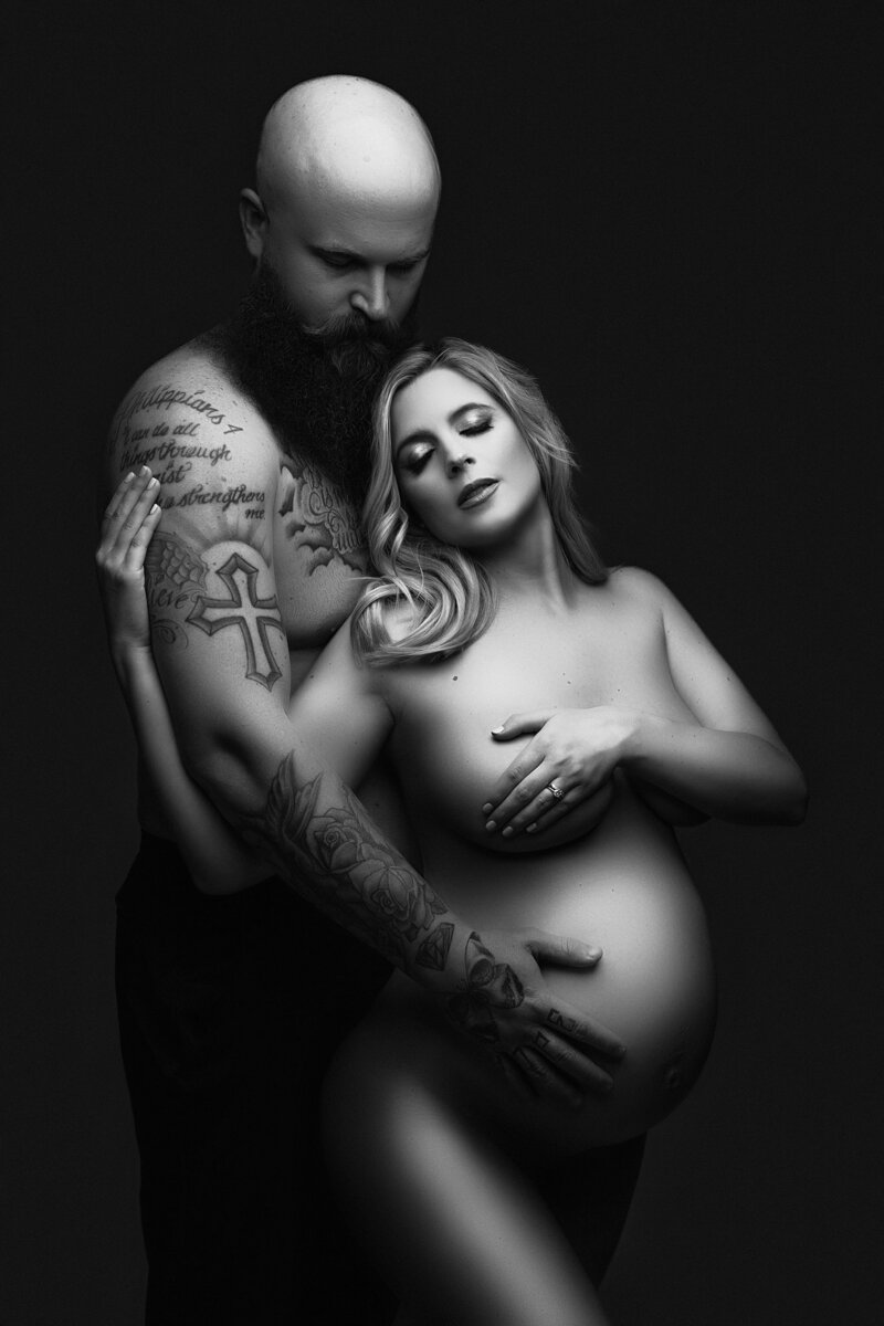 nude maternity photos