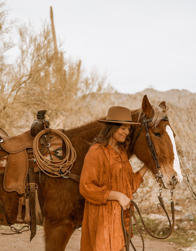 Julia DiGrazia branding shoot for single "Hey Arizona"