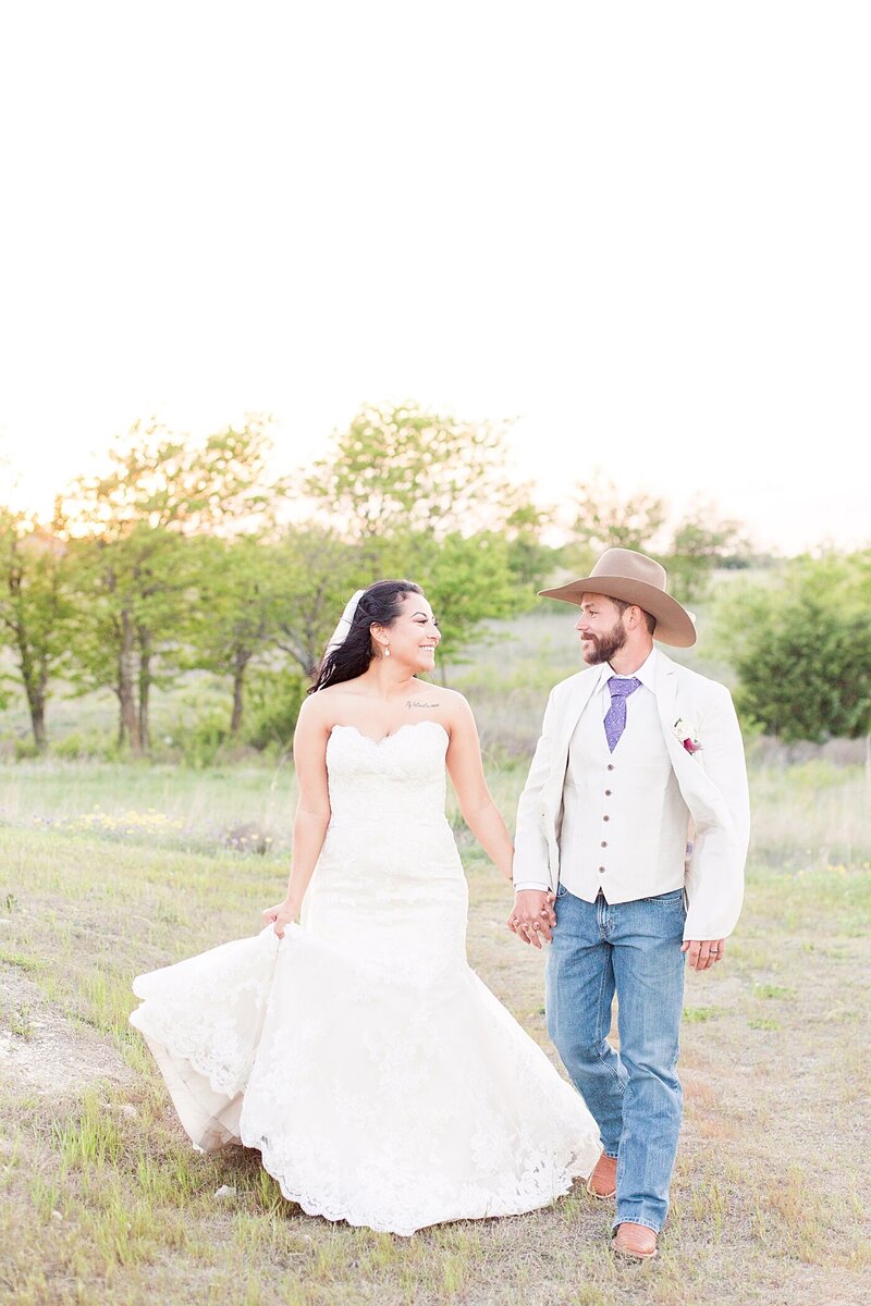 Austin-Texas-Barn-Wedding28