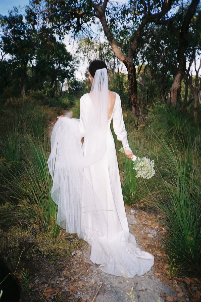 Browse our gallery of high-quality wedding photography in Margaret River. Alix captures every important moment, from candid emotions to detailed shots, perfect for couples looking for exceptional wedding photographers in Margaret River.