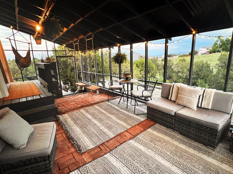 Ridgeview-After-Screened-Porch-2