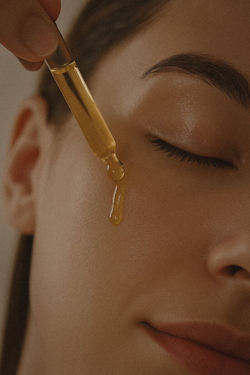 esthéticienne facialiste à Belfort, massages et soins visage holistiques avec produits naturels et rituel sur mesure