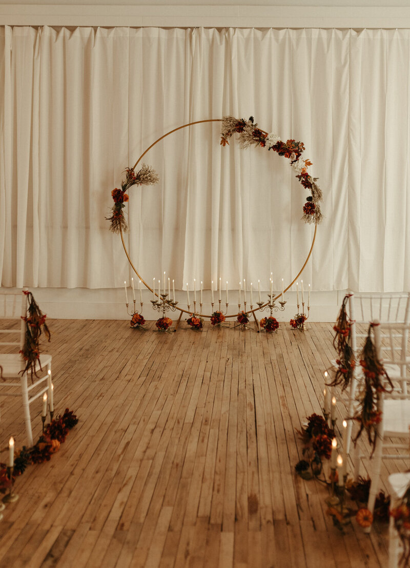 TheAvenueRoom_Wedding_Saskatoon_KaylaCassidyPhotography-2