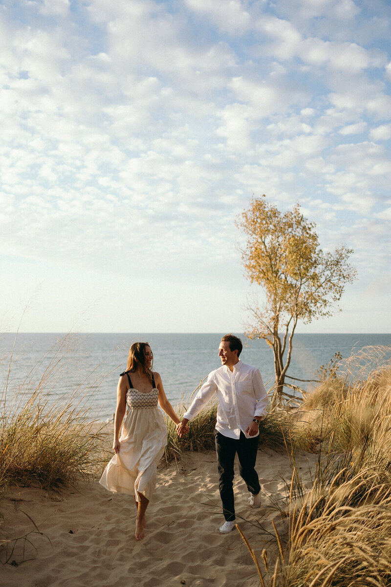 Welcome to Sol Luna Photography, your West Michigan Wedding Photographer. Discover our elegant wedding photography services, designed to capture timeless moments with elegance and artistry. Let us bring your vision to life.