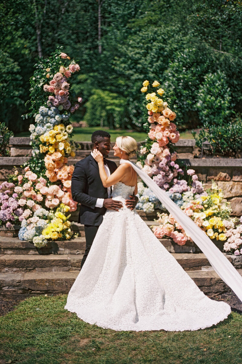 Luxury-Summer-Intimate-Wedding-Strong-Mansion-Frederick-County-Maryland-35mm-Film=4