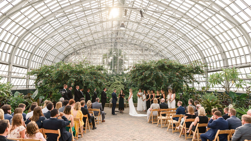 garfield-park-conservatory-chicago-wedding-the-paper-elephant-0030