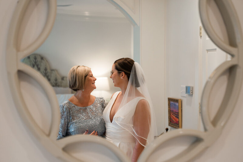 bride-mother-of-bride-1
