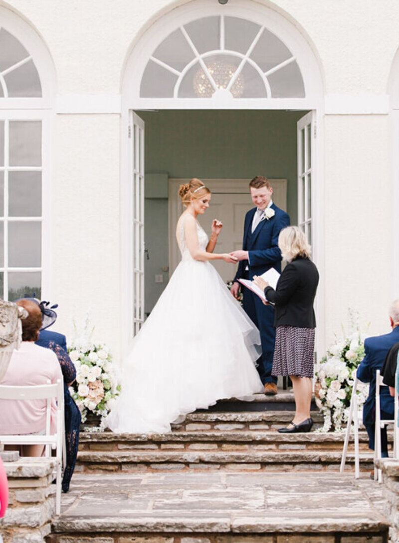 Rockbeare_Manor_Wedding_Photographer-12