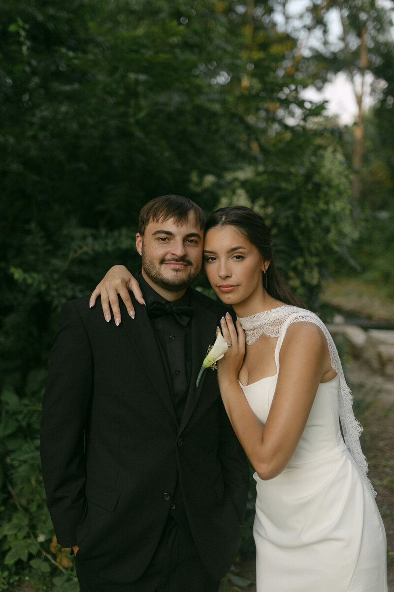wedding at bella sala in tiffin iowa