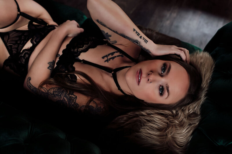 boudoirsessionmichigan-KearstynMeyers-82