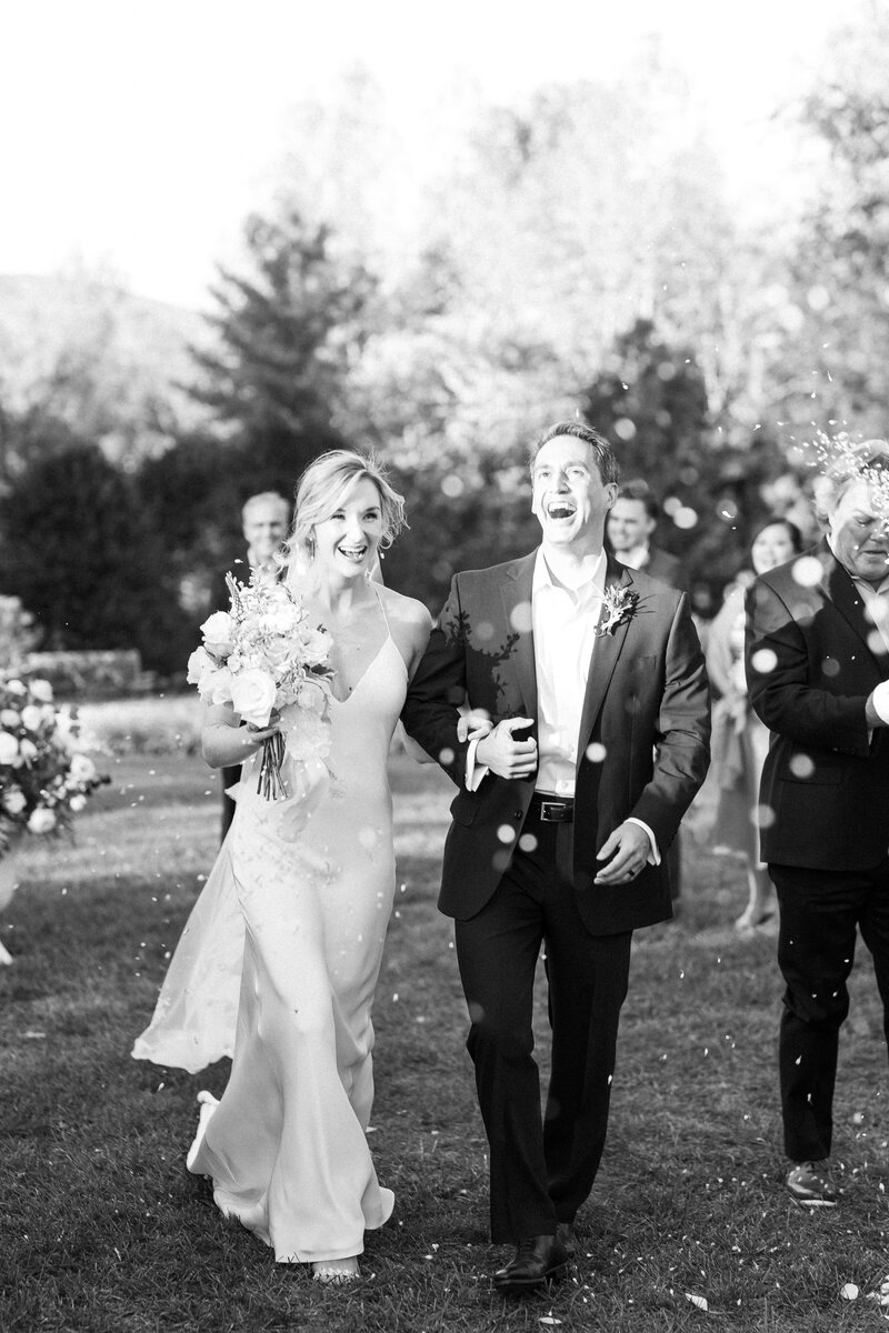 Hannah Malloy Virginia Wedding Portrait Family Photographer