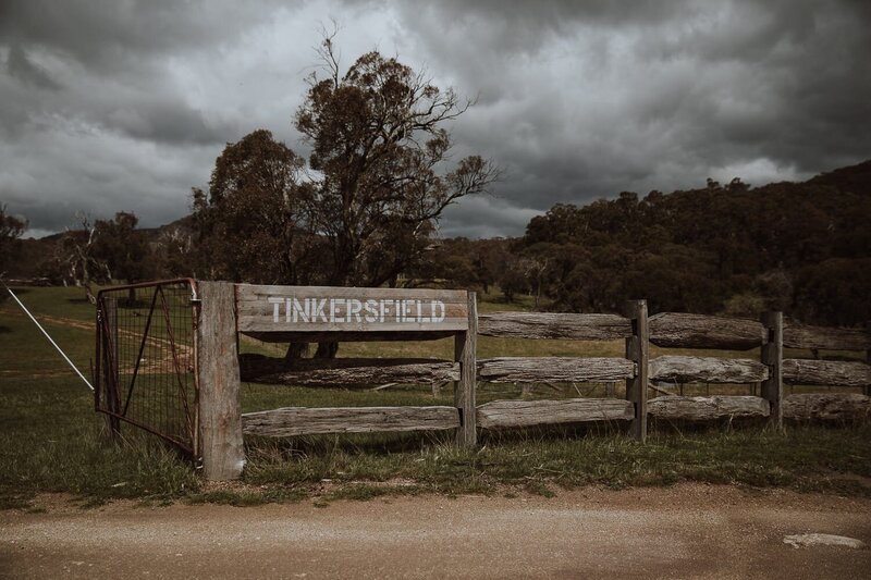 Tinkersfield-Lake-Crackenback-snowymountains-wedding.jpg