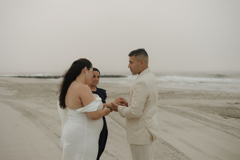 beach elopement ceremony