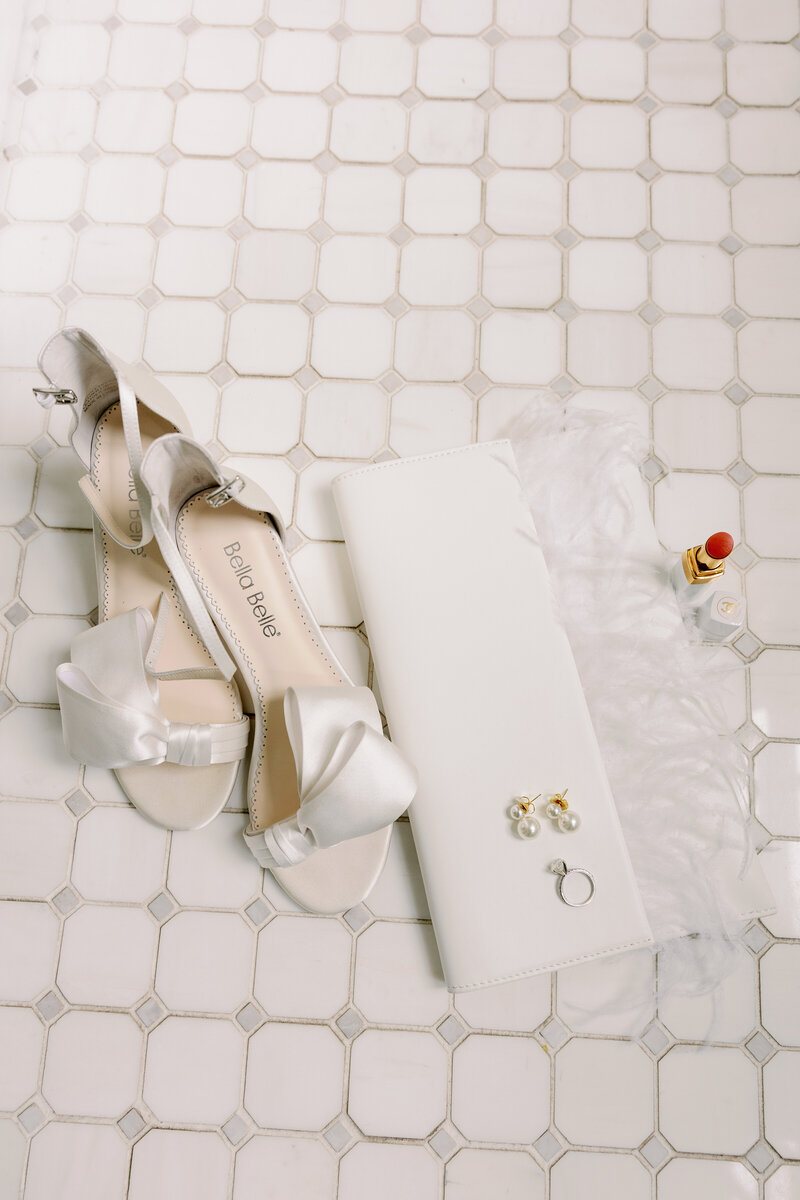 Maddie Moore Photography captures bridesmaids drinking mimosas at The Farm at Old Edwards Inn
