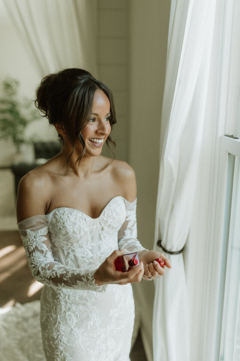 mustard seed gardens indy indianapolis noblesville indiana wedding photographer bellagio florals something blue stylists-24