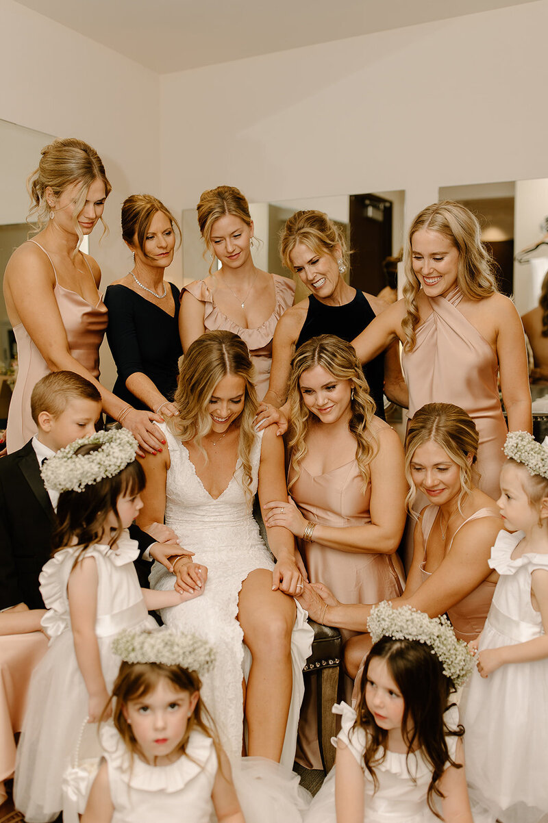 bri-bobby-wedding-ladies-taylorraephotofilm-173_websize
