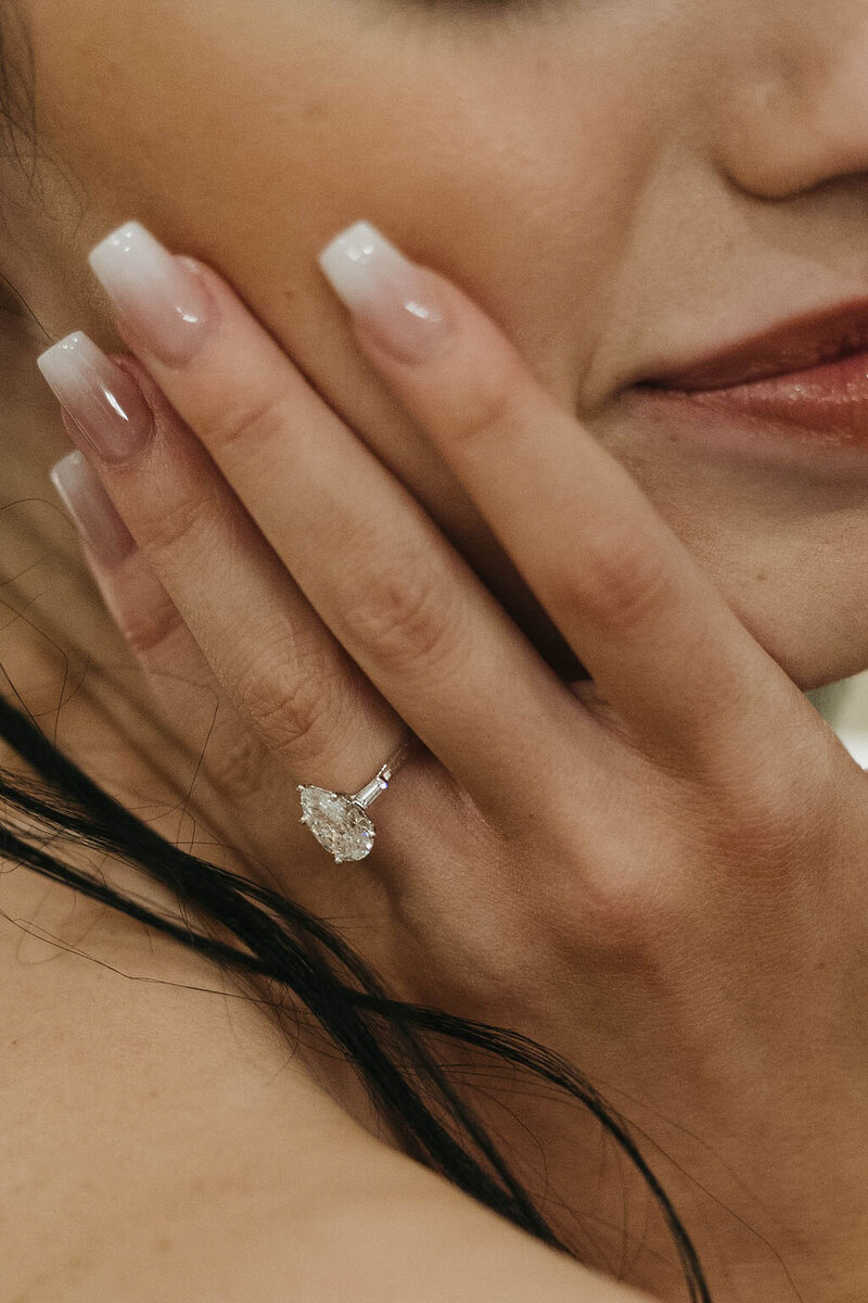 Ready to embark on your dream wedding photoshoot near you? Anna Kathryn Photography offers unforgettable experiences that reflect your unique love story.